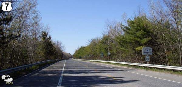 US 7 at CT-MA Line looking North